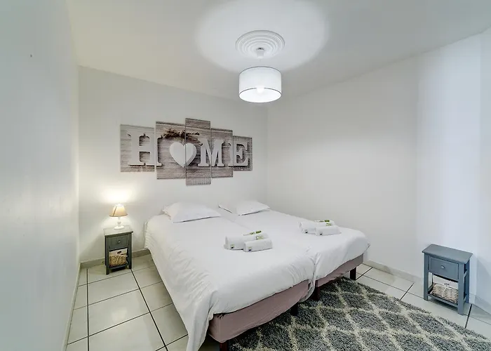 Apartment Centre Riviera 2p Lho5516